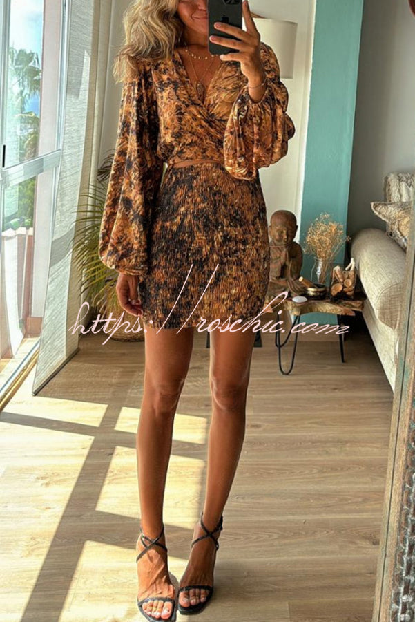 Felisa Unique Print Balloon Sleeve Tie-up Smocked Stretch Mini Dress