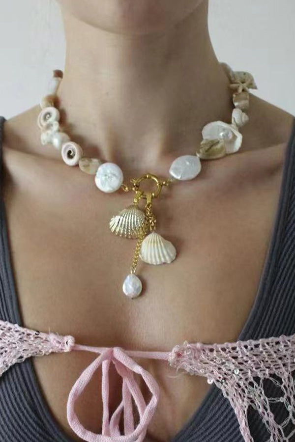 Fashionable Irregular Shell Stitching Necklace