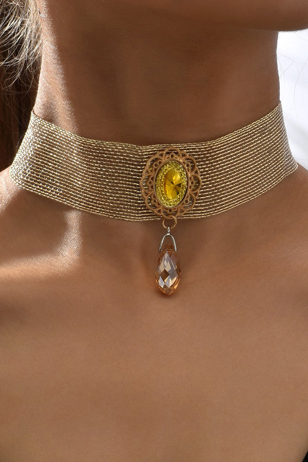 Fashionable Mesh Lace Gemstone Drop Pendant Necklace