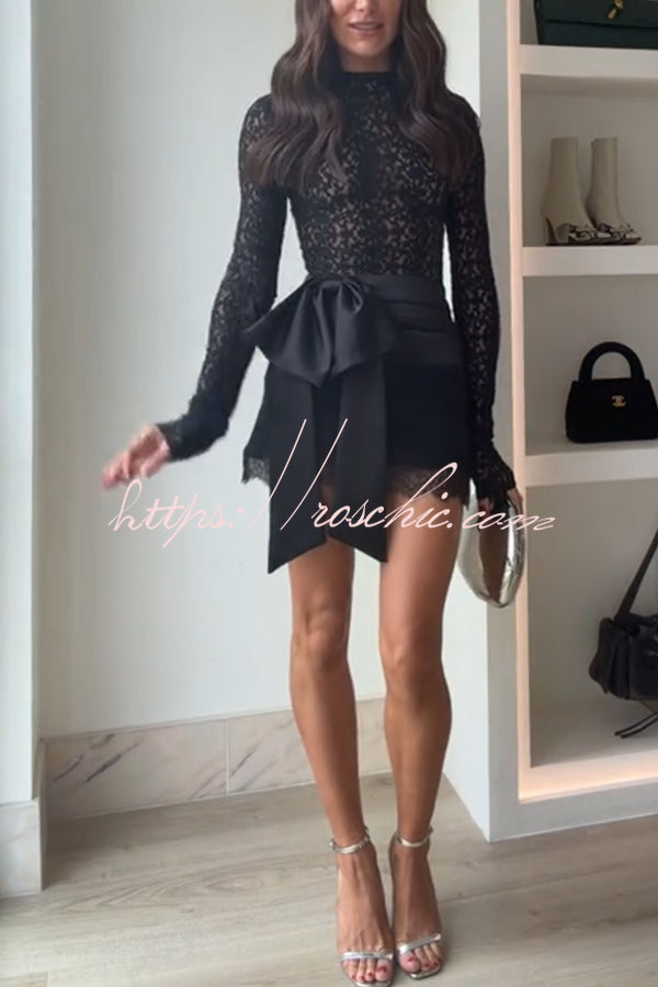 Anna Satin Bow Appliqué Mid Rise Lace Hem Mini Skirt