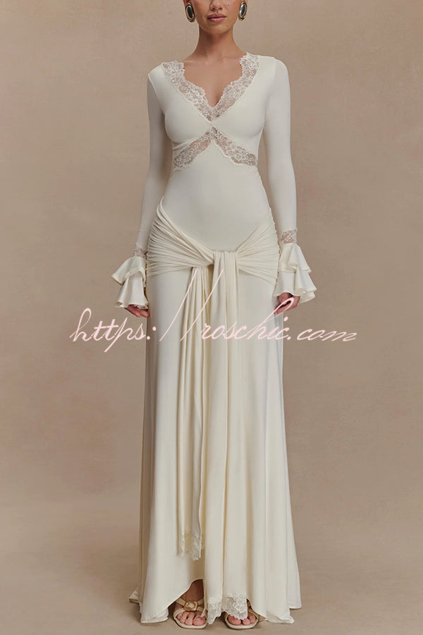 Fashion Lace Splicing Sexy V-neck Long-sleeved Slim Maxi Dress