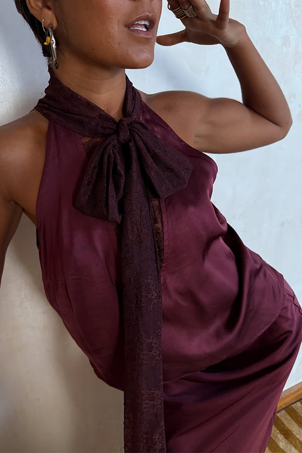 Sunday Social Contrast Color Satin Lace Trim Neck Strap Loose Tank