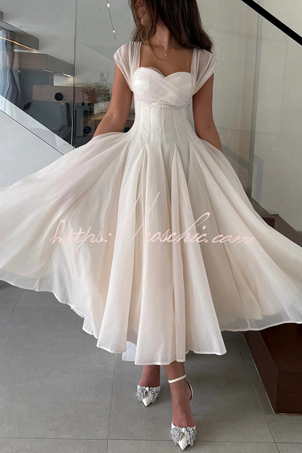 Elegant Sleeveless Waist-cinching Tulle Full-hem Maxi Dress