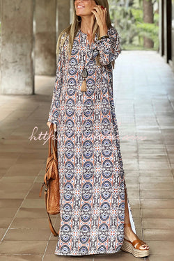 Unique Printed Long Sleeve V-neck Loose Maxi Dress