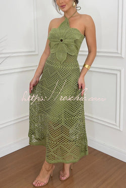 Libby Crochet Knit Oversized Flower Design Halter Texture Maxi Dress, Green / L Libby Crochet Knit Oversized Flower Design Halter Texture Maxi Dress, Green / L