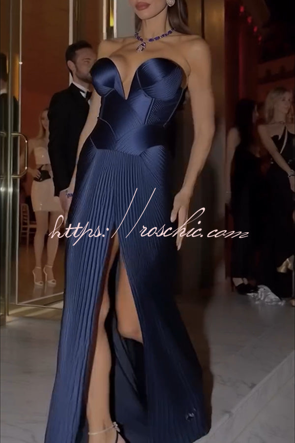 Stunning The Audience Plissé Satin Off Shoulder Drape Slit Gown Maxi Dress