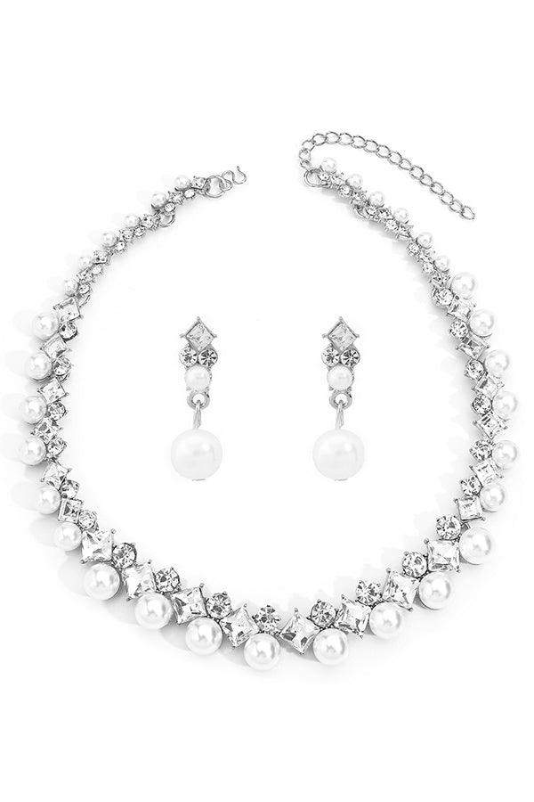 Elegant Baroque Pearl Necklace and Earring Set