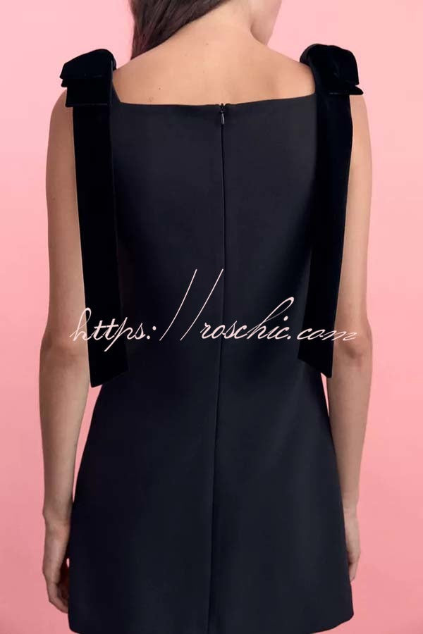 Miss Hepburn Velvet Bow Straps Straight Neckline Loose Mini Dress