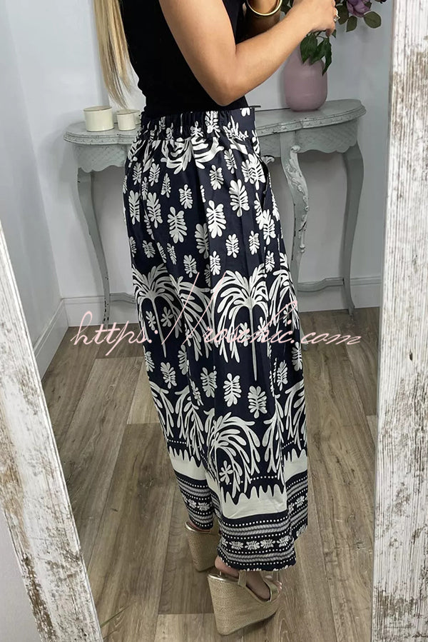 Unique Print Elastic Waist Loose Pocket Holiday Wide Leg Pants