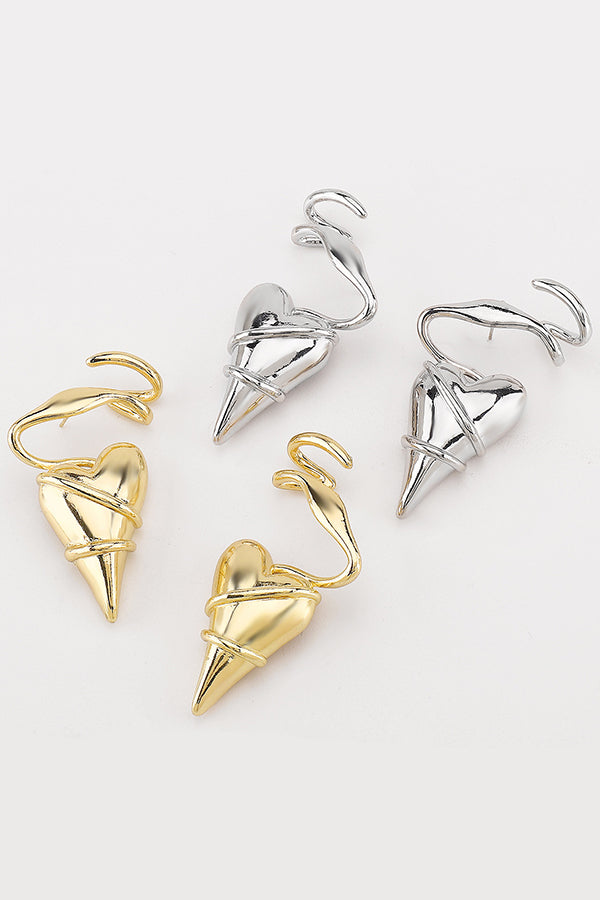 Fashionable Thorn-wrapped Heart Earrings