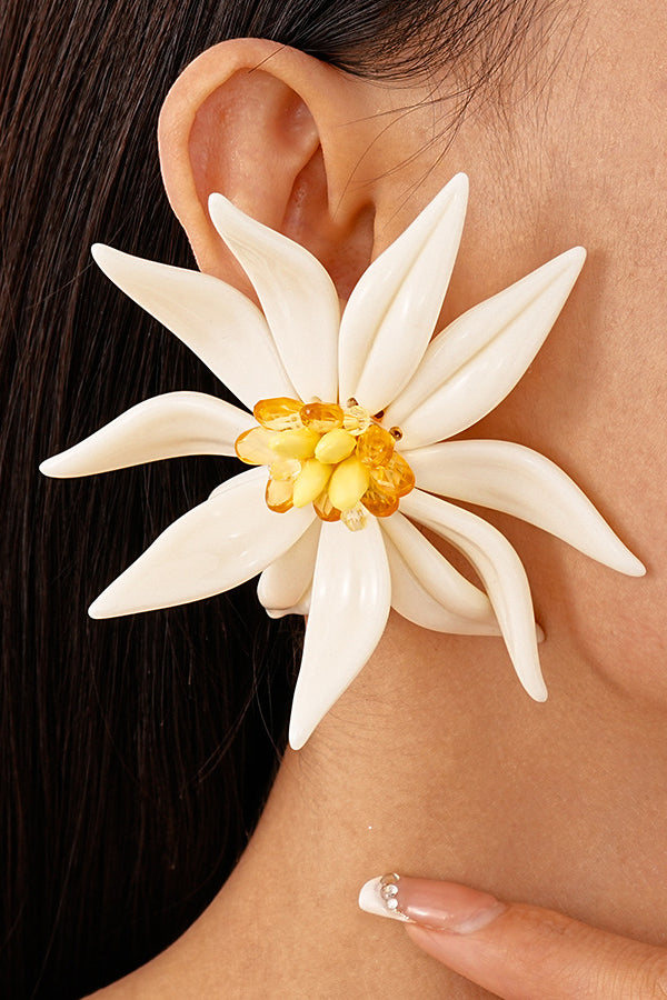 Fashionable Bamboo Crystal Flower Necklace and Earrings