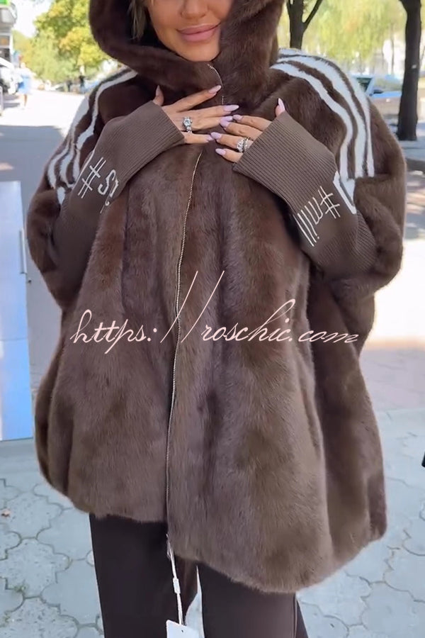 Fashion Sports Stripe Print and Ribbed Embroidered Long Sleeve Zipper Pocket Hooded Plush Coat