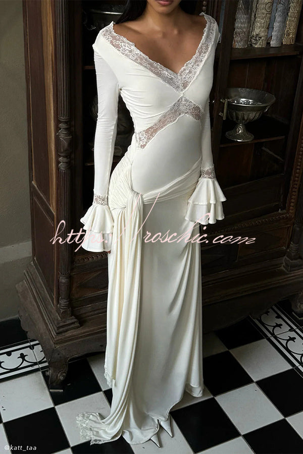 Fashion Lace Splicing Sexy V-neck Long-sleeved Slim Maxi Dress