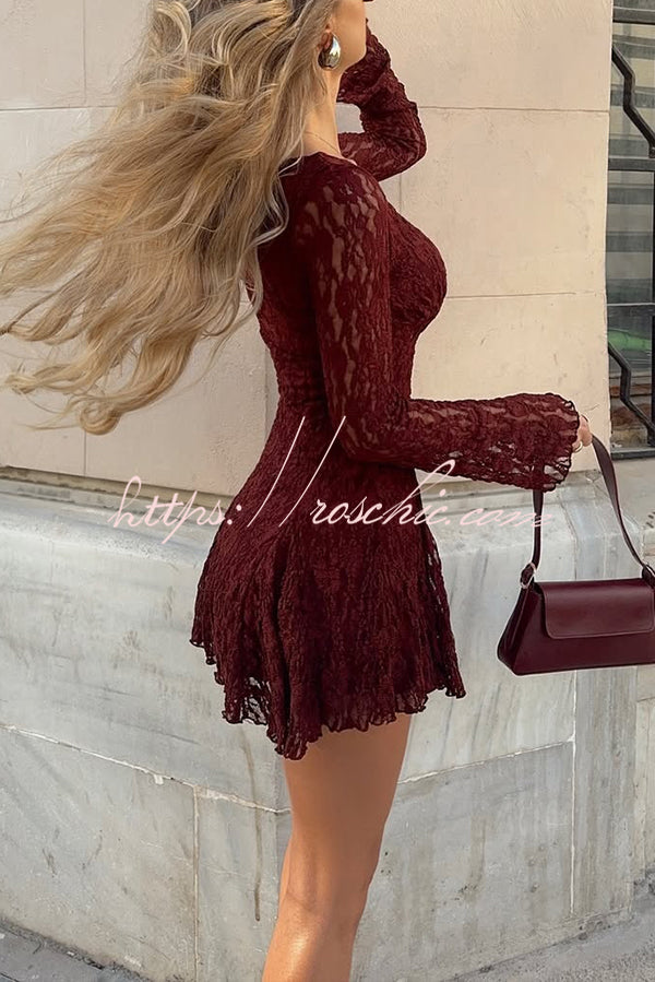 Fashionable Lace Long-sleeved V-neck Slim-fit Mini Dress