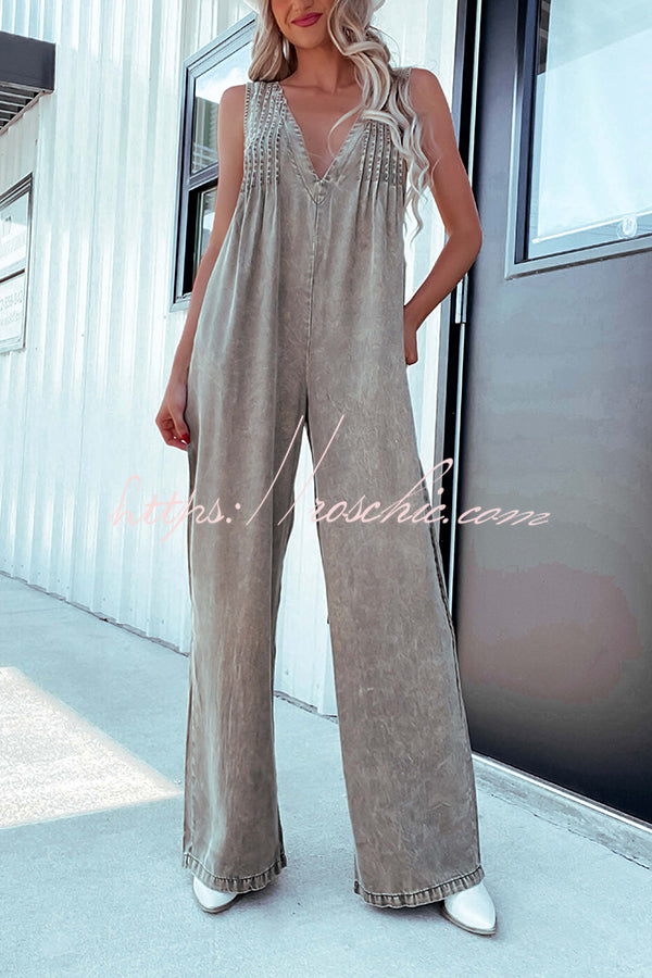 Solid Color Sexy V-neck Open Back Pleated Loose Denim Jumpsuit