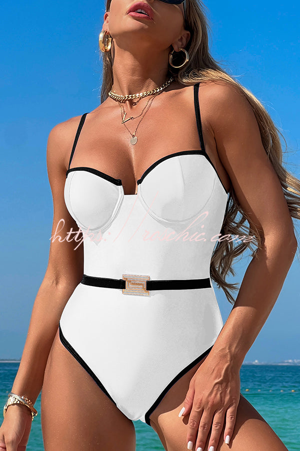 Fashionable Contrast-color Overlock Stretch One-piece Swimsuit