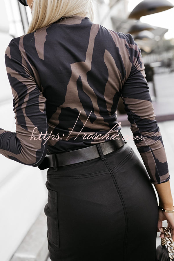 Unique Printed Slim Fit Long Sleeve Base Layer Top