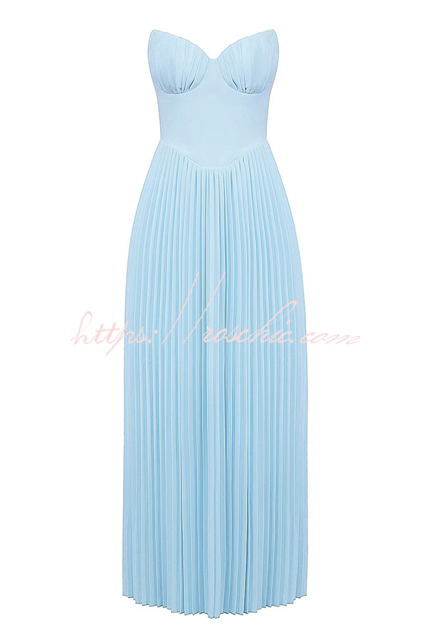 Romantic and Elegant Pleated Strapless Maxi Dress