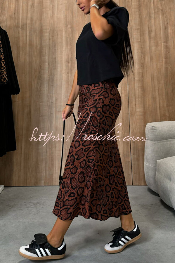 Breezy Composure Unique Print High Rise Elastic Waist Midi Skirt