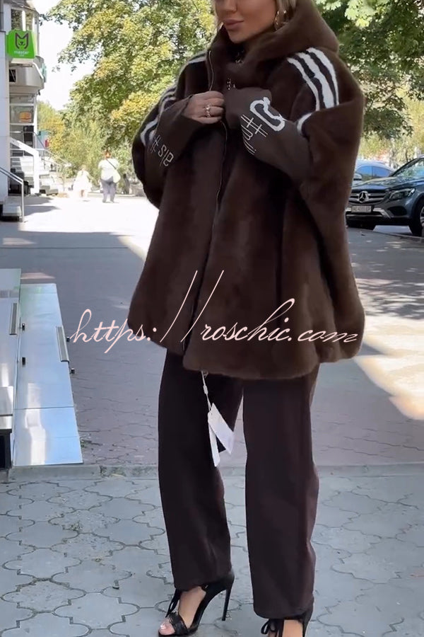 Fashion Sports Stripe Print and Ribbed Embroidered Long Sleeve Zipper Pocket Hooded Plush Coat