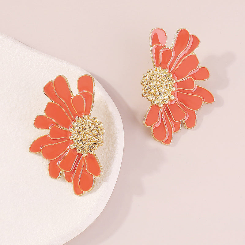 Retro Alloy Floral Pattern Earrings