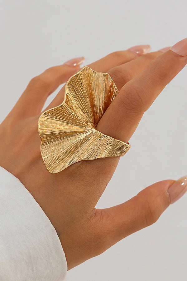 Fashion Irregular Ginkgo Leaf Shape Alloy Ring