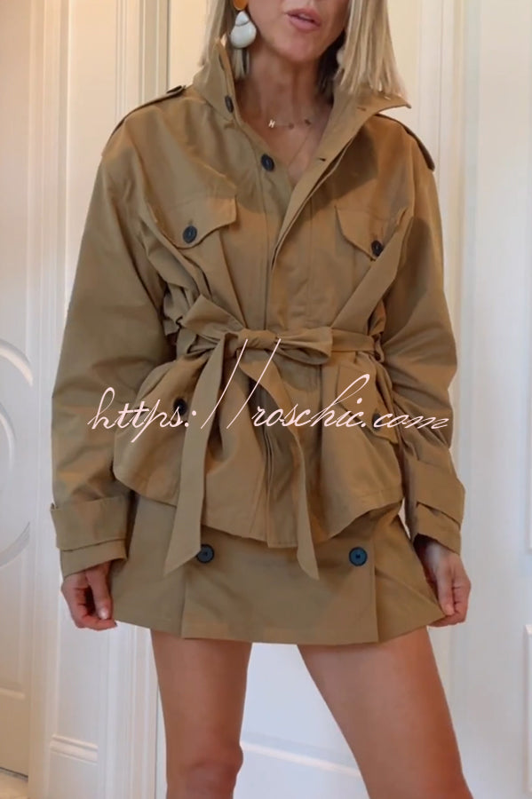 Chic Comfort Epaulettes Contrast Buttons Pocket Belt Cropped Trench Coat