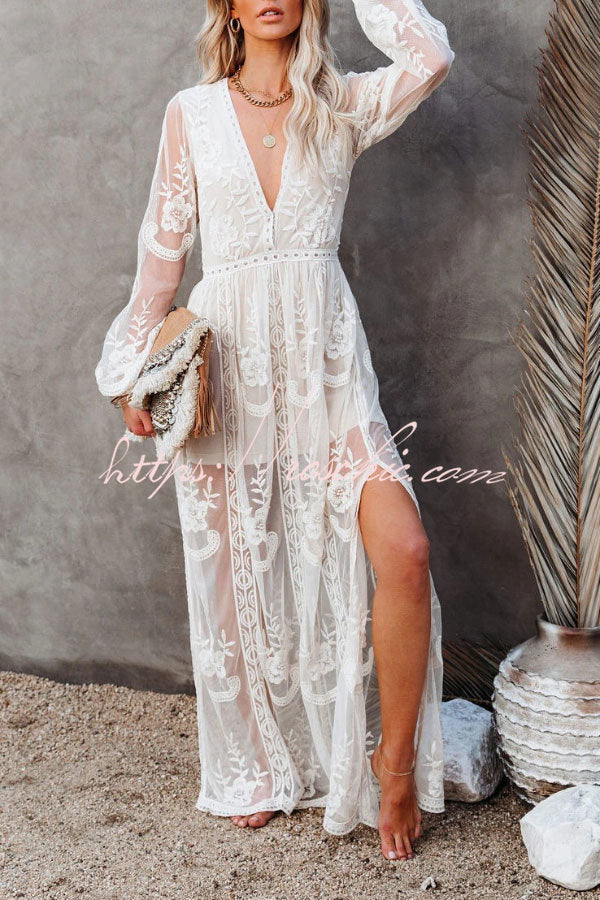 Fairy Air Fluttering V-neck See-through Lace Dress