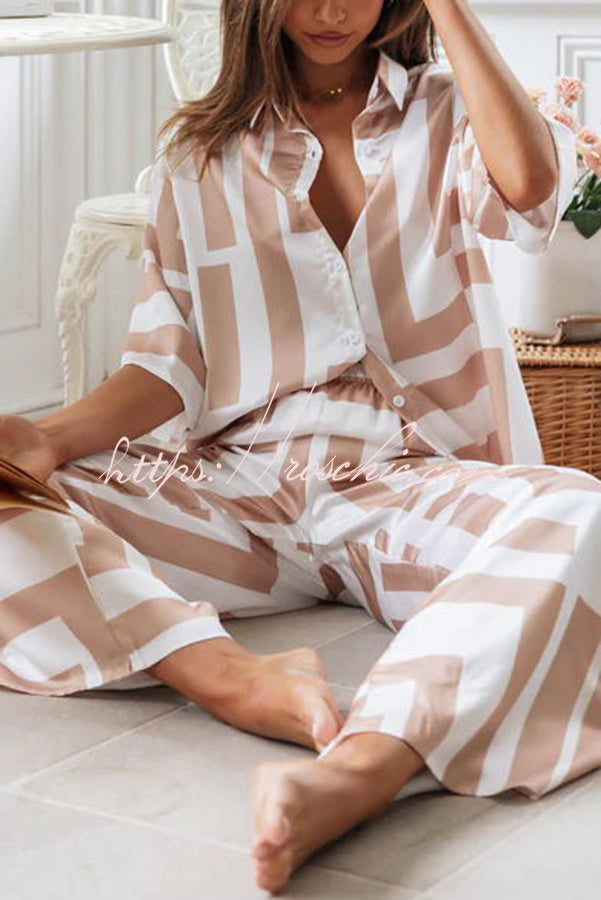 Leisure Coastal Geometric Printed Blouse and Elastic Waist Pants Set